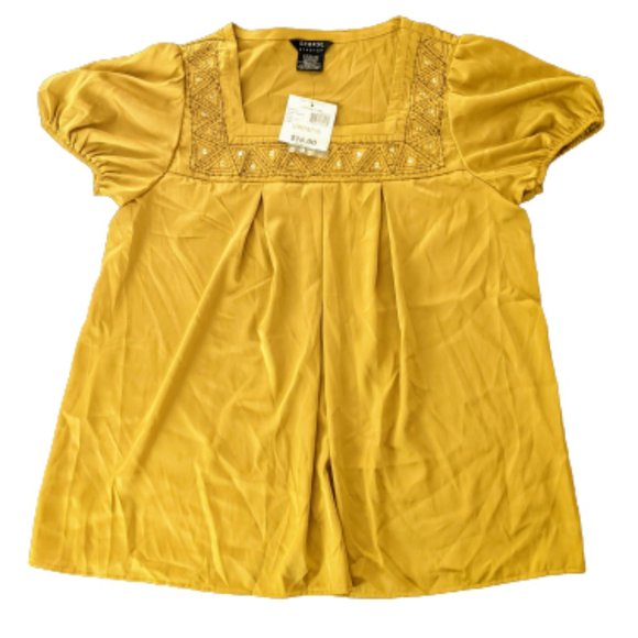 👕George Stretch Gold Short Sleeve Top (Size L) NWT👕